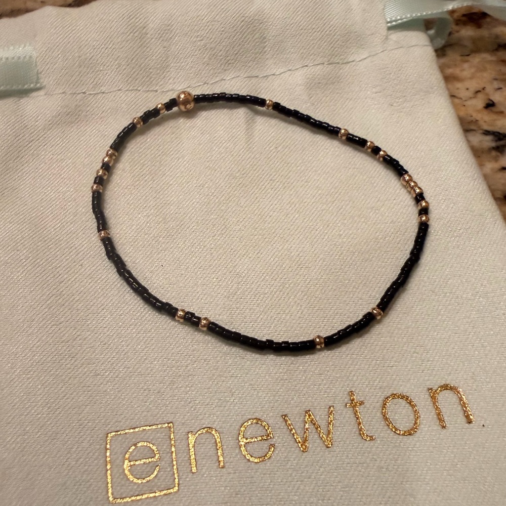 ENewton Hope Unwritten Black and Gold Bracelet
